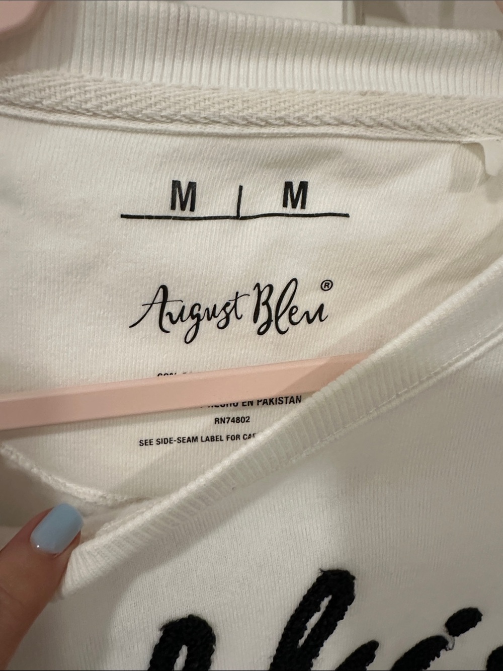 Intimates & Sleepwear Subcategory Classification - Picture 2 of 4